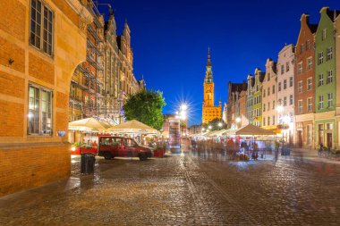 Yaz sahne gece, Polonya Gdansk Motlawa Nehri'nin