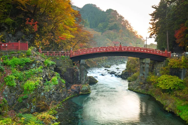 Šinkjó most během podzimu v Nikko — Stock fotografie