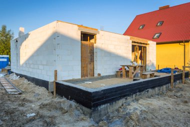 Bina yapım aşamasında 