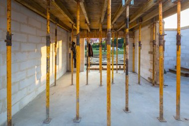 Bina yapım aşamasında 