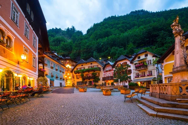 Kasaba meydanında Hallstatt, Avusturya