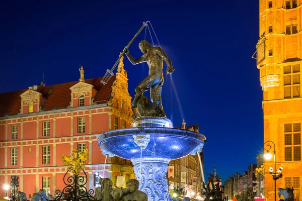 De Neptunusfontein in oude stad van gdansk — Stockfoto