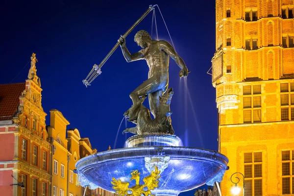 Fontän Neptunus i gamla stan i gdansk — Stockfoto