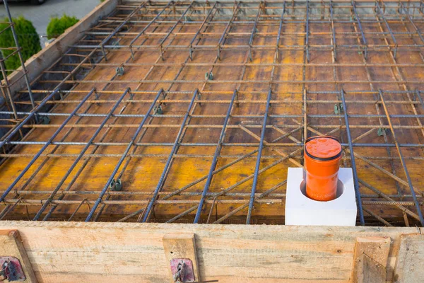 Steel reinforcement for the concrete floor — Stock Photo, Image