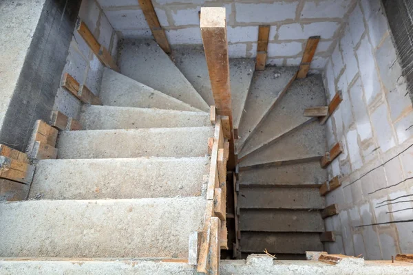 Construção concreta das escadas — Fotografia de Stock