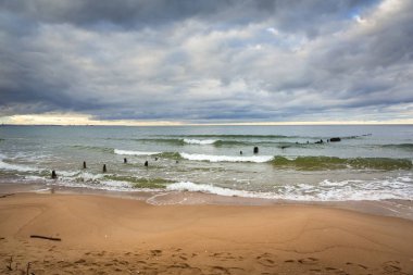 Baltık Denizi beach fırtınalı havalarda