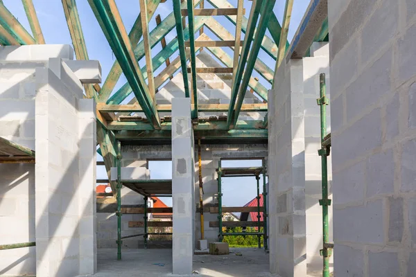 Carcass of the roof in house — Stock Photo, Image