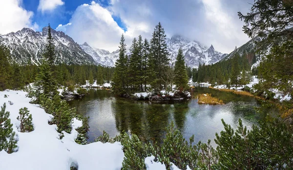 Bela vista de montanhas de Tatra em Fish Creek — Fotografia de Stock