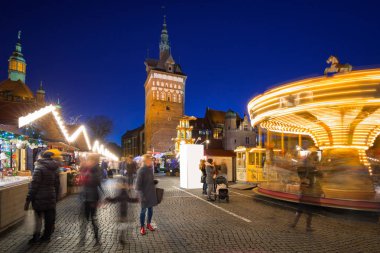 Gdansk, Polonya'nın eski şehir geleneksel Noel Fuarı