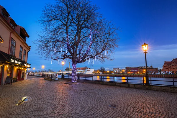 Gdansk Polónia Dezembro 2017 Cenário Gdansk Perto Rio Motlawa Noite — Fotografia de Stock