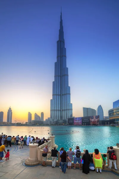 Дубай Оаэ Апреля 2014 Года Центр Дубая Зданием Бурдж Халифа — стоковое фото