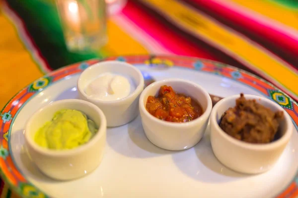 Auswahl Dips Zum Mexikanischen Essen — Stockfoto