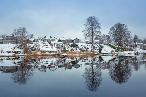 Χειμωνιάτικο Τοπίο Στη Λίμνη Olofstrom Σουηδία — Φωτογραφία Αρχείου
