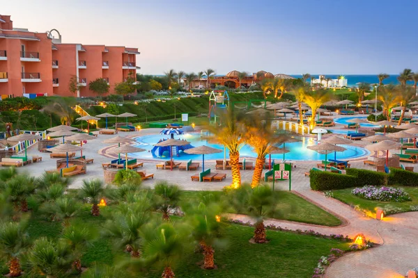 Hurghada Egypte Apr 2013 Tropische Resort Drie Hoeken Sunny Beach — Stockfoto
