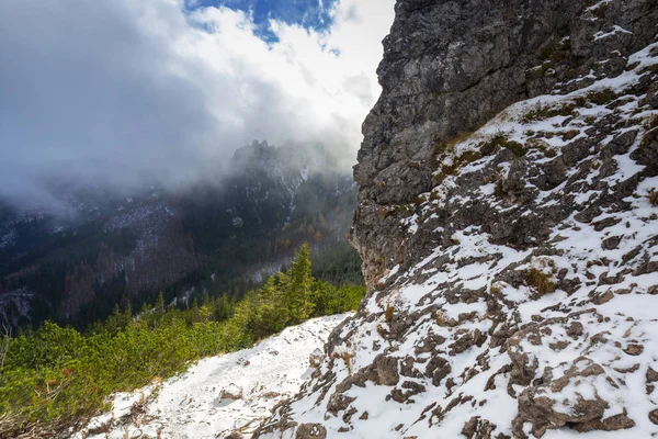 Sentier Hiver Dans Les Montagnes Tatra Pologne — Photo