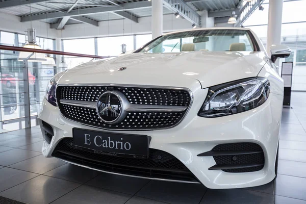 Gdansk Polónia Fevereiro 2018 Novo Mercedes Cabrio Showroom Carros Gdansk — Fotografia de Stock