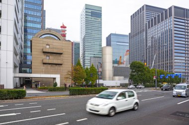 Tokyo, Japonya - 14 Kasım 2016: Tokyo sokakları city, Japonya'nın başkenti. Başkenti ve en kalabalık şehir Japonya Tokyo metropol olduğunu.