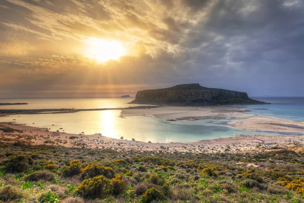 Solnedgång Över Vackra Balos Beach Kreta Grekland — Stockfoto