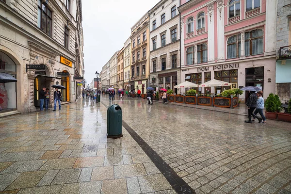 Krakow Polonya Haziran 2013 Krakow Polonya Eski Şehrin Ana Meydanı — Stok fotoğraf