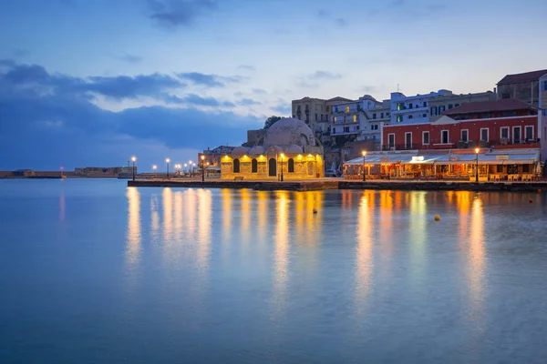 希腊的干尼尼 2017年4月5日 希腊克里特岛上的老威尼斯人港口 干尼尼是克里特岛第二大城市 也是尼克尼地区单位的首府 — 图库照片