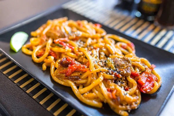 Macarrão Udon Com Pato Placa — Fotografia de Stock