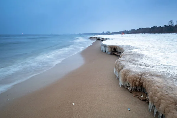 Frozen coast of Baltic Sea in Gdansk, Poland — Stock Photo, Image
