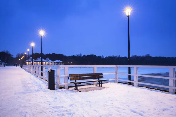 Alacakaranlıkta Polonya Gdansk Baltık Denizi Pier — Stok fotoğraf