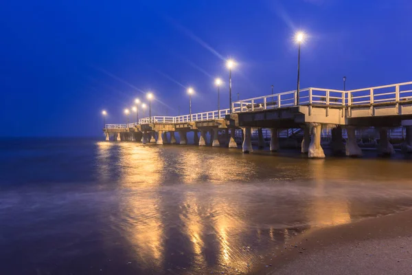 Snöig Natt Vid Östersjön Piren Gdansk Polen — Stockfoto