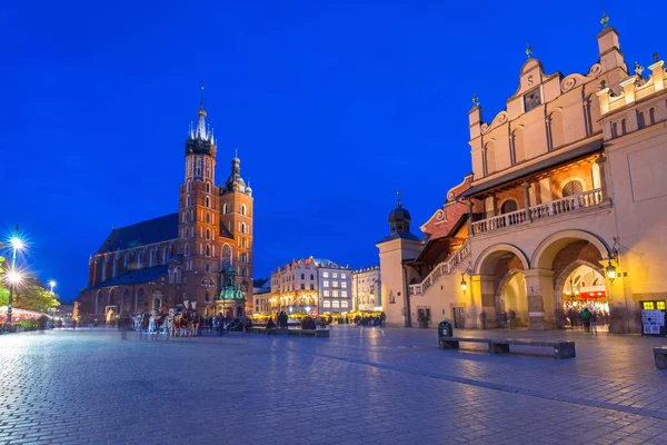 Kraków Sukiennice Rynku Głównego Nocy Polska — Zdjęcie stockowe