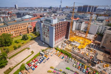 Berlin, Almanya - 15 Haziran 2017: Şehir Merkezi, Berlin, Almanya mimarisi. Berlin başkenti ve en büyük şehri Almanya yaklaşık 3,7 milyon kişilik bir nüfusa sahip olduğunu.