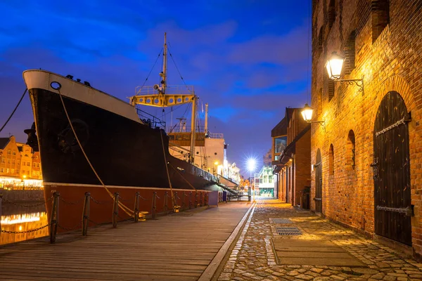 Strandpromenaden Vid Floden Motława Gdansk Natten Polen — Stockfoto