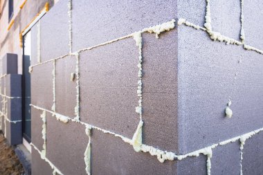 Yapım aşamasında yeni şirketten grafit köpük güneşe maruz kalma