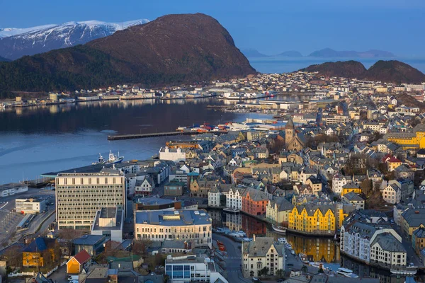 Wunderschöne Alesund Stadt Norwegen Morgengrauen — Stockfoto