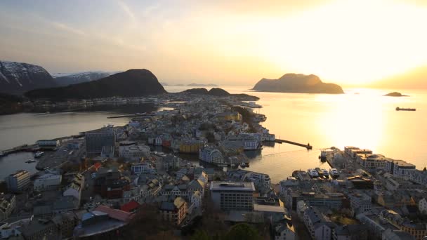 Krásné Město Alesund Norsku Při Západu Slunce — Stock video