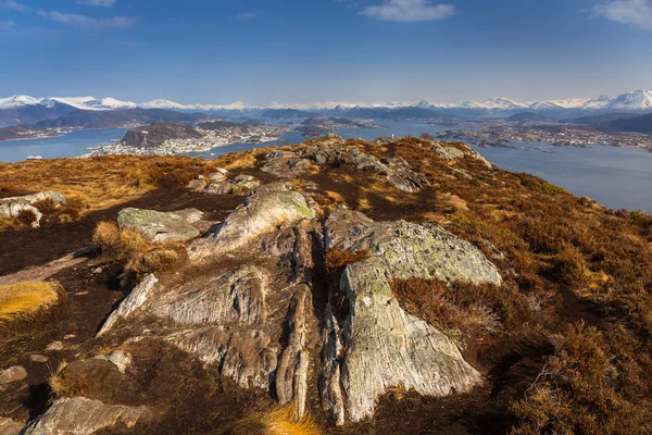 Beautiful Scenery West Norway Coastline Sukkertoppen Hill Sugar Loaf — стоковое фото