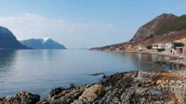 Norveç 'te fiyortlu batı kıyı şeridinin güzel manzarası