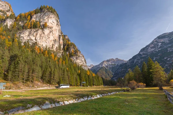 Idylliczna Droga Przez Dolomity Włochy — Zdjęcie stockowe