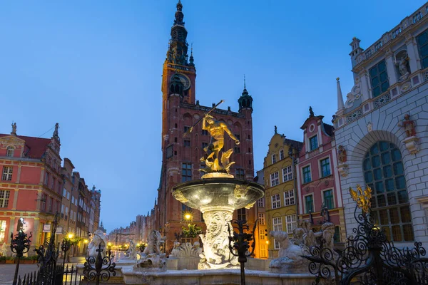 Vackra Arkitekturen Den Gamla Staden Gdansk Med Neptune Fountain Gryningen — Stockfoto