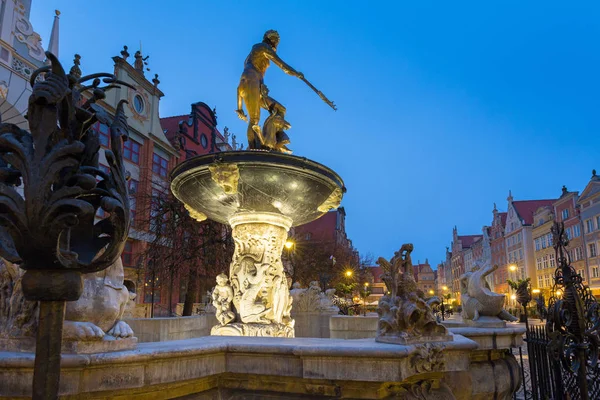 Vackra Arkitekturen Den Gamla Staden Gdansk Med Neptune Fountain Gryningen — Stockfoto