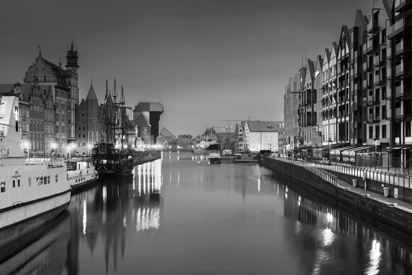 Gdaňsk Krásným Starým Městem Nad Řekou Motlawou Noci Černobílém Polsko — Stock fotografie