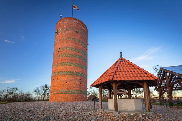 Klimektoren Bij Kasteelruïne Grudziadz Schemering Polen — Stockfoto