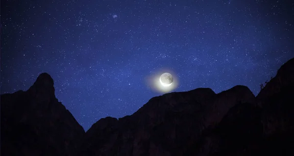 Sternenhimmel Und Mond Über Den Alpen Italien — Stockfoto