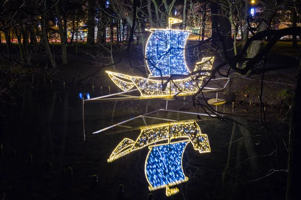 Kerstverlichting Het Stadspark Van Gdansk Polen — Stockfoto