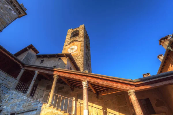 Arhitectură Frumoasă Piazza Vecchia Bergamo Răsărit Soare Italia — Fotografie, imagine de stoc