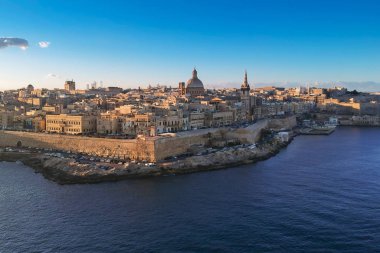 Valletta şehriyle Malta 'nın güzel hava manzarası