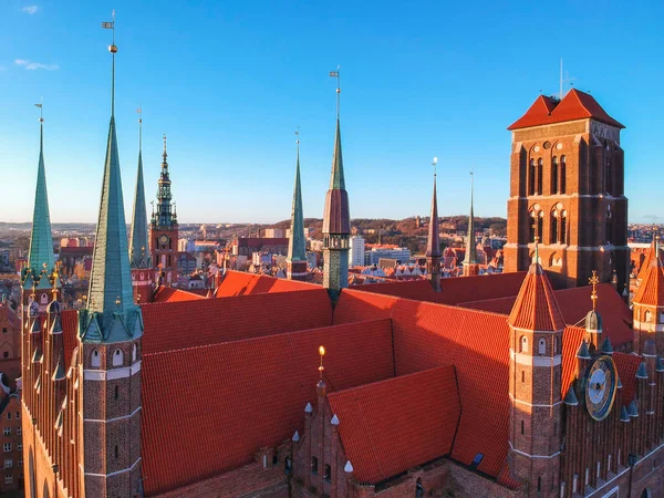 Légi Kilátás Szent Mária Bazilika Gdansk Napkeltekor Lengyelország — Stock Fotó