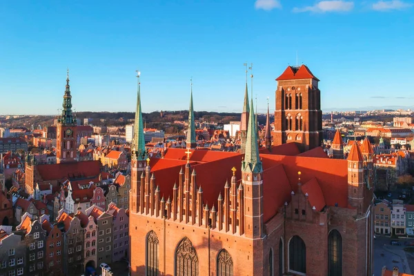 Légi Kilátás Szent Mária Bazilika Gdansk Napkeltekor Lengyelország — Stock Fotó