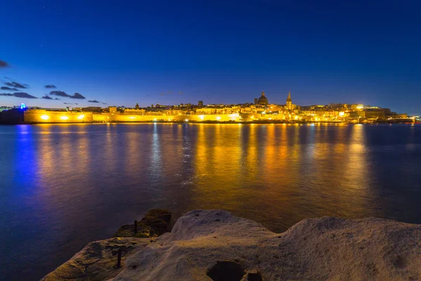 Costa Rocosa Malta Arquitectura Ciudad Valeta Por Noche — Foto de Stock