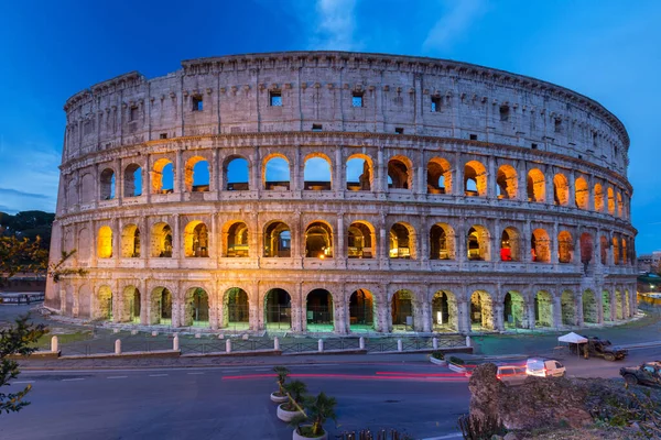 Das Nachts Beleuchtete Kolosseum Rom Italien — Stockfoto