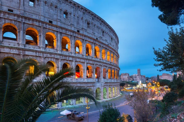 Das Nachts Beleuchtete Kolosseum Rom Italien — Stockfoto